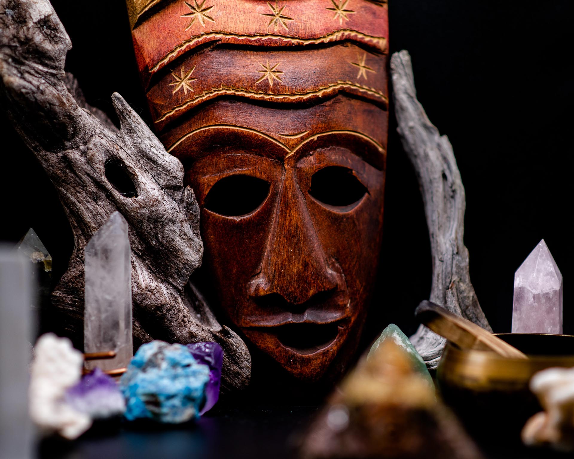 Masques et cristaux
